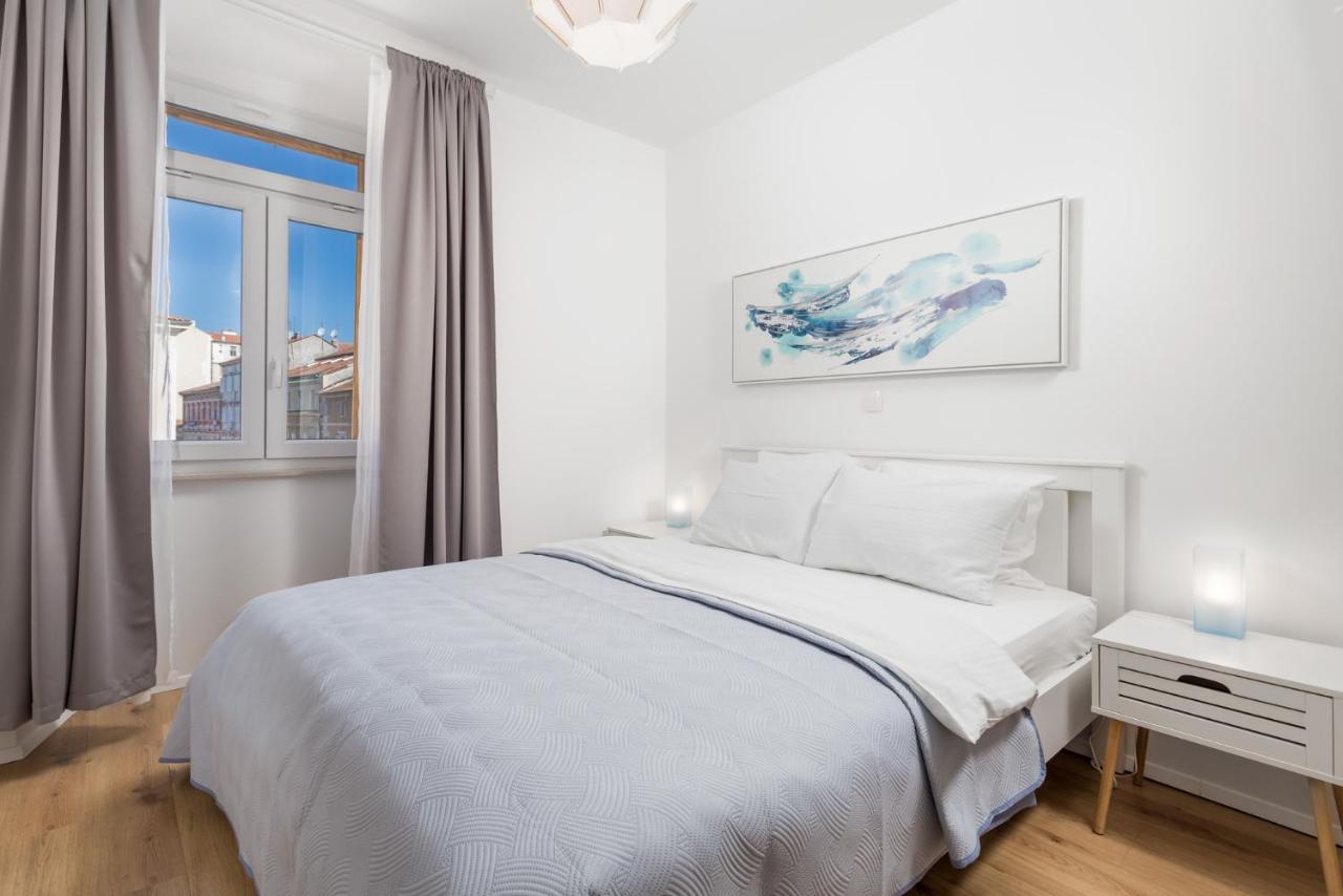 Cozy On Korzo Apartments ริเยกา ภายนอก รูปภาพ